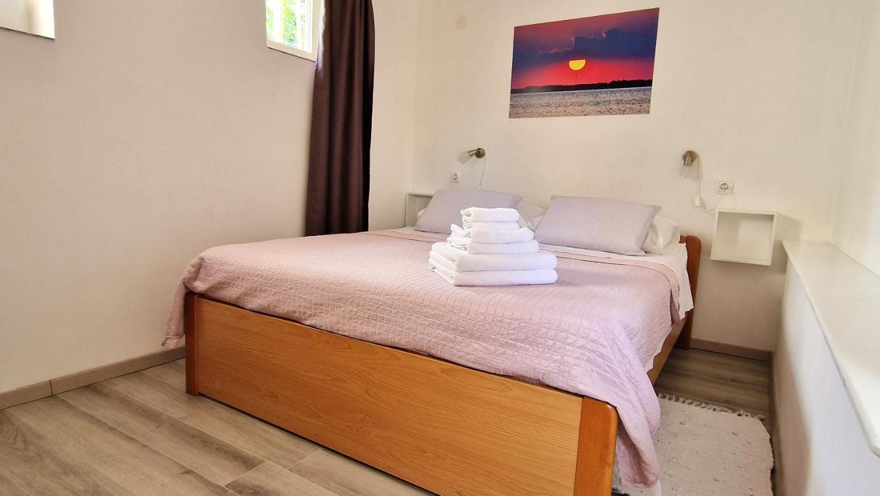 Apartment Jagoda Крк Екстер'єр фото