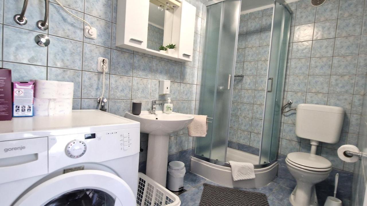 Apartment Jagoda Крк Екстер'єр фото