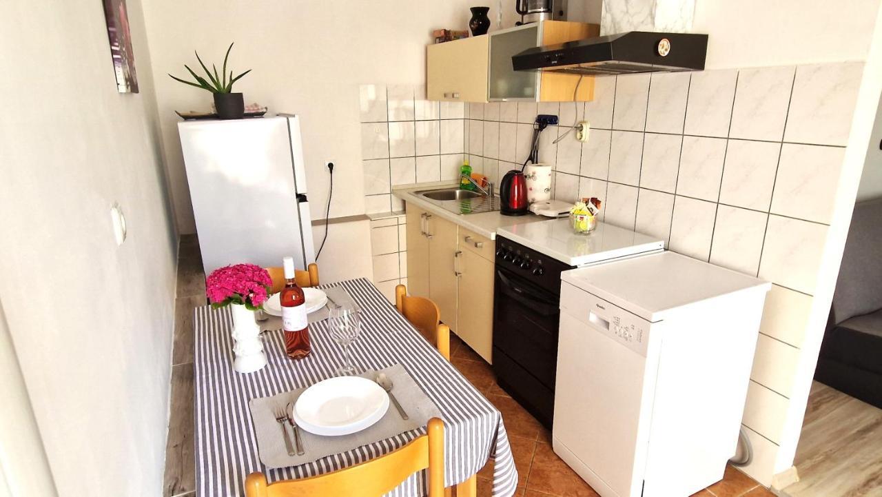 Apartment Jagoda Крк Екстер'єр фото